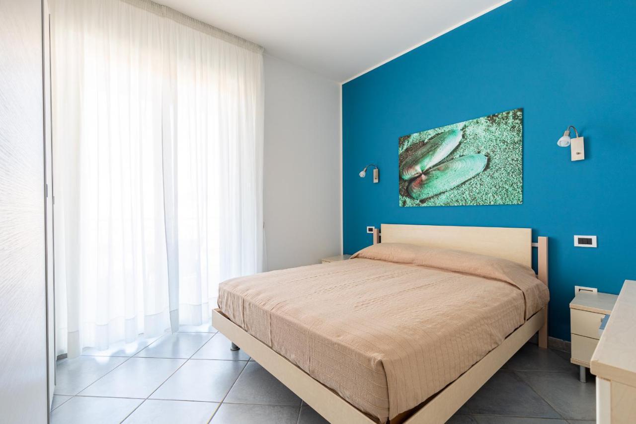 Terraces D'Orlando - Family Apartments With Sea View And Pool 카포오를란도 외부 사진