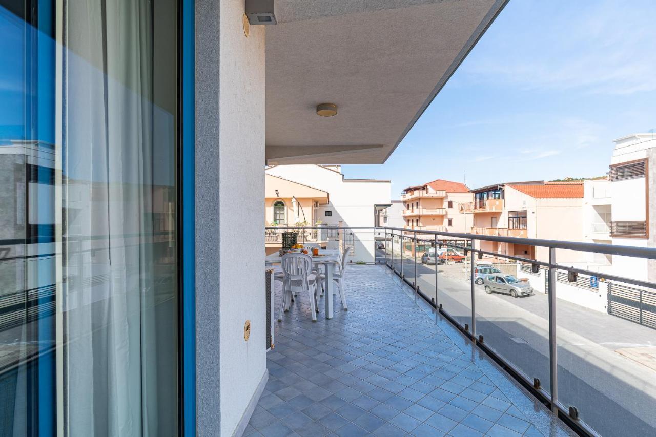 Terraces D'Orlando - Family Apartments With Sea View And Pool 카포오를란도 외부 사진