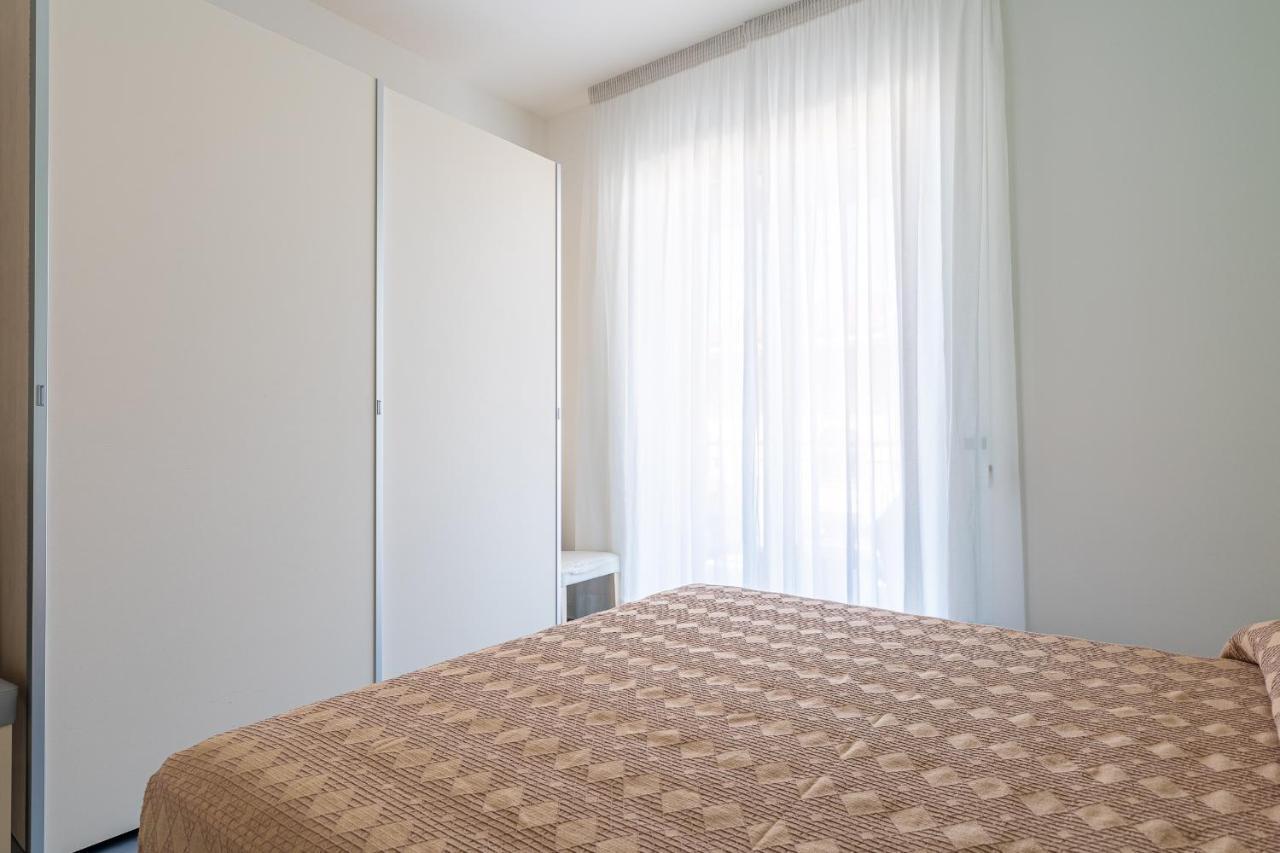 Terraces D'Orlando - Family Apartments With Sea View And Pool 카포오를란도 외부 사진