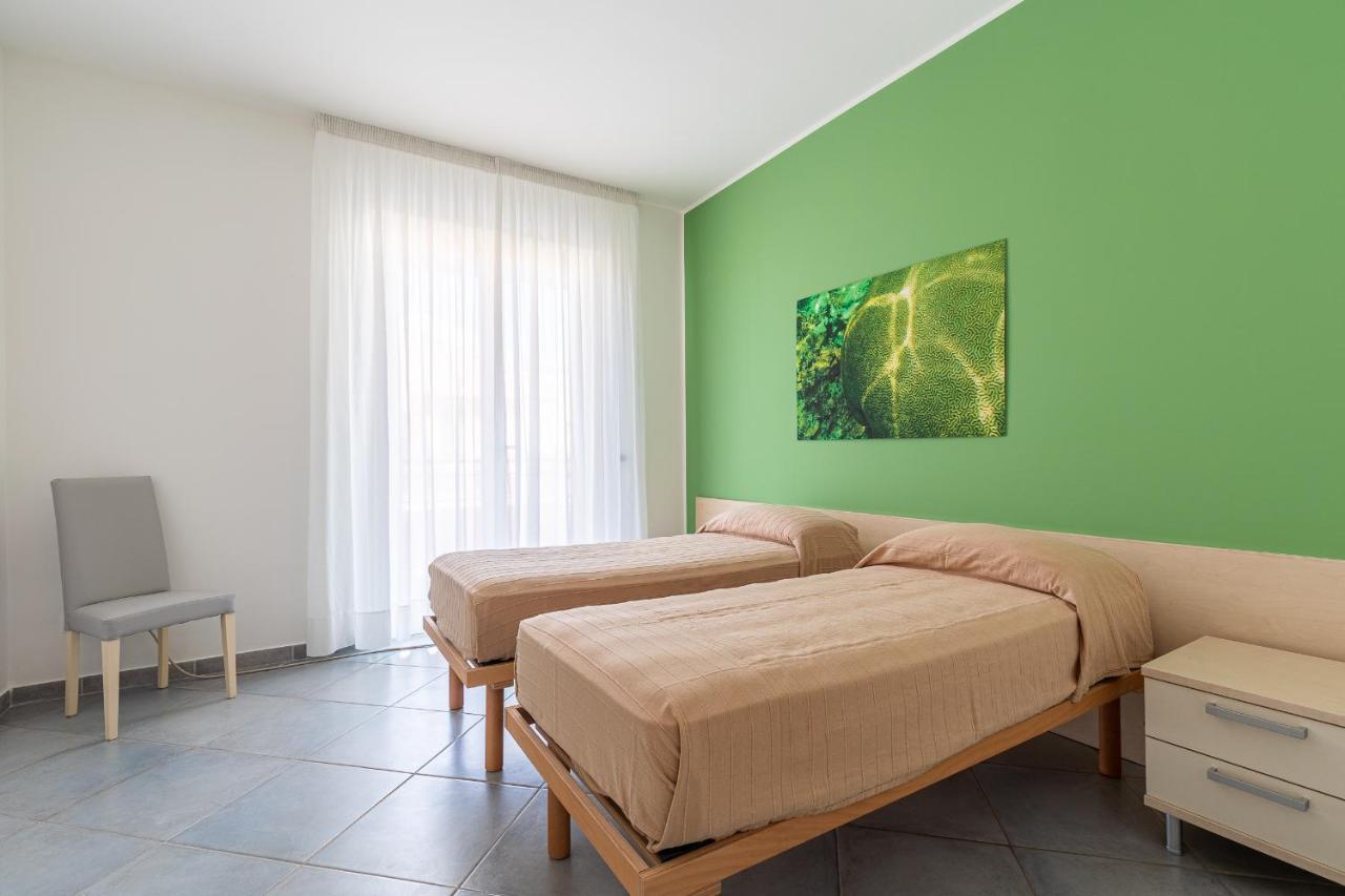 Terraces D'Orlando - Family Apartments With Sea View And Pool 카포오를란도 외부 사진