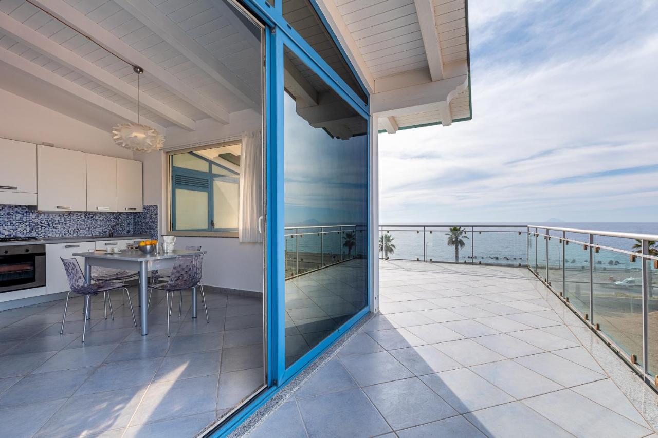 Terraces D'Orlando - Family Apartments With Sea View And Pool 카포오를란도 외부 사진