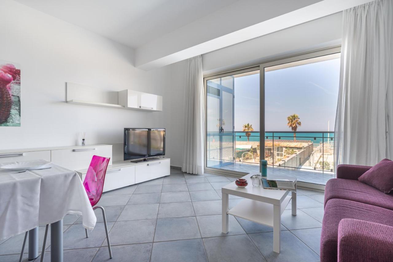 Terraces D'Orlando - Family Apartments With Sea View And Pool 카포오를란도 외부 사진