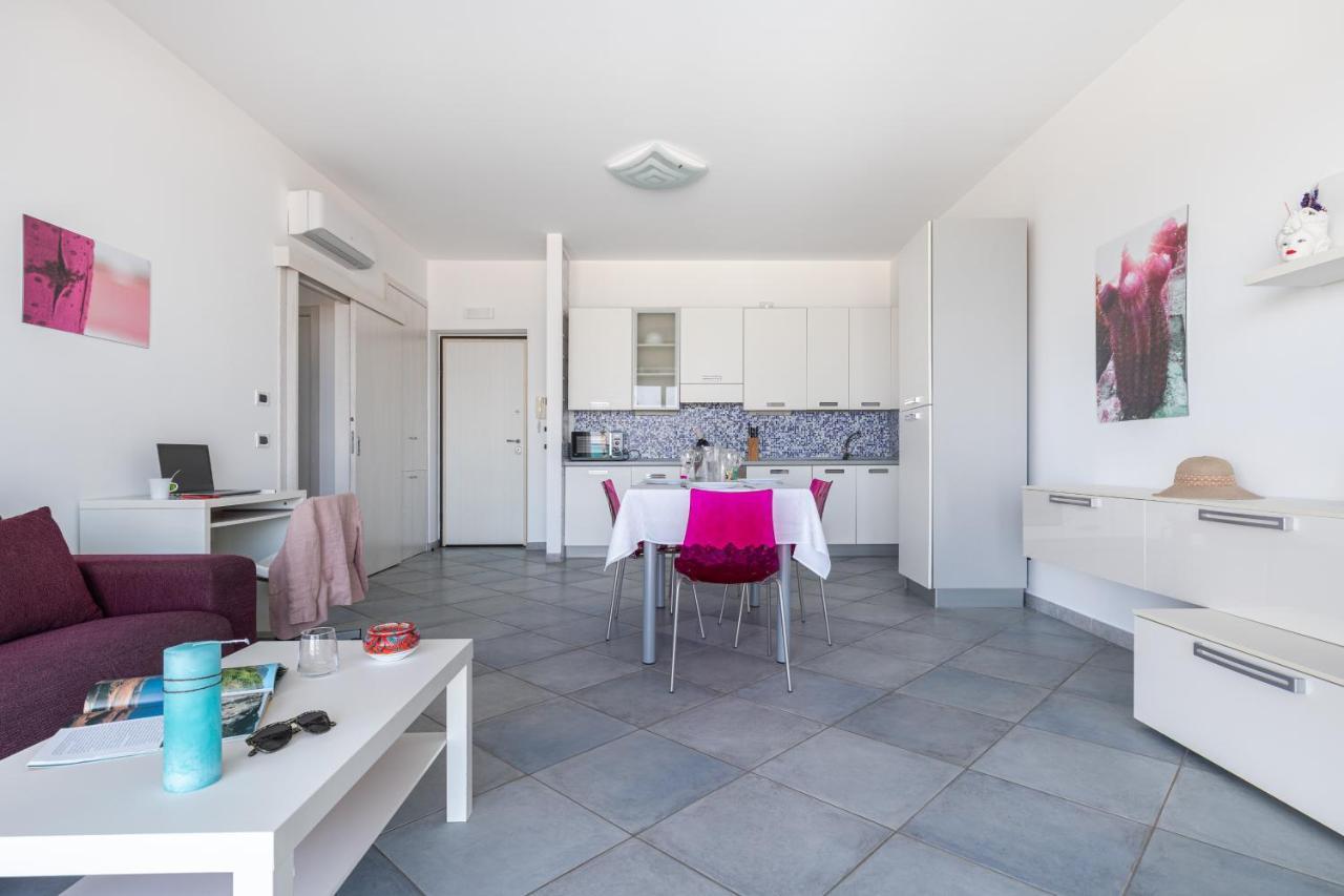 Terraces D'Orlando - Family Apartments With Sea View And Pool 카포오를란도 외부 사진