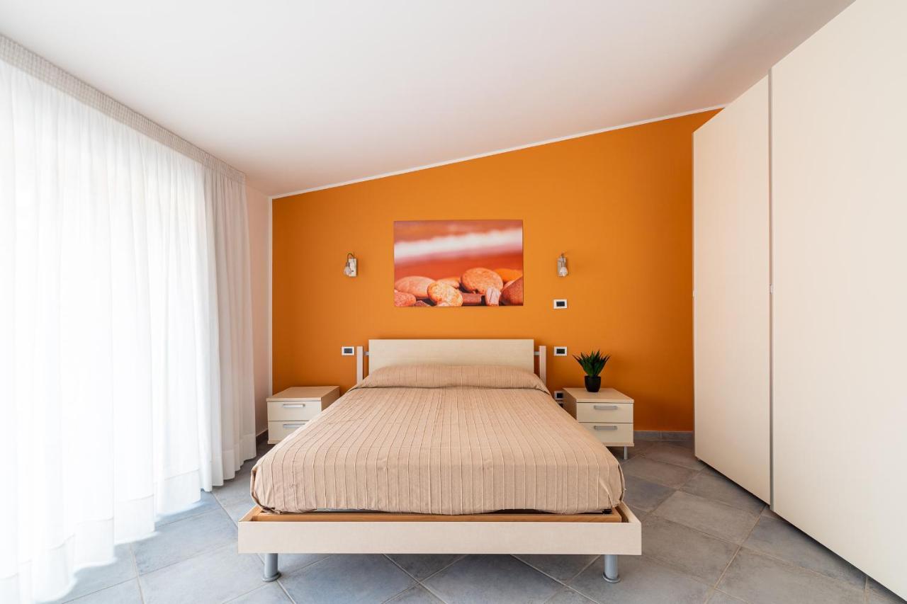 Terraces D'Orlando - Family Apartments With Sea View And Pool 카포오를란도 외부 사진