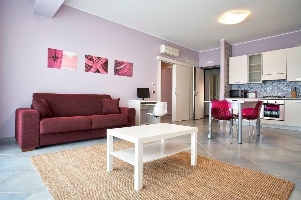 Terraces D'Orlando - Family Apartments With Sea View And Pool 카포오를란도 외부 사진