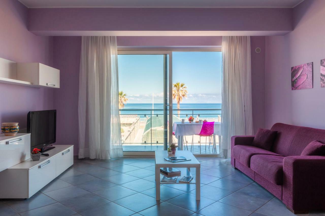 Terraces D'Orlando - Family Apartments With Sea View And Pool 카포오를란도 외부 사진